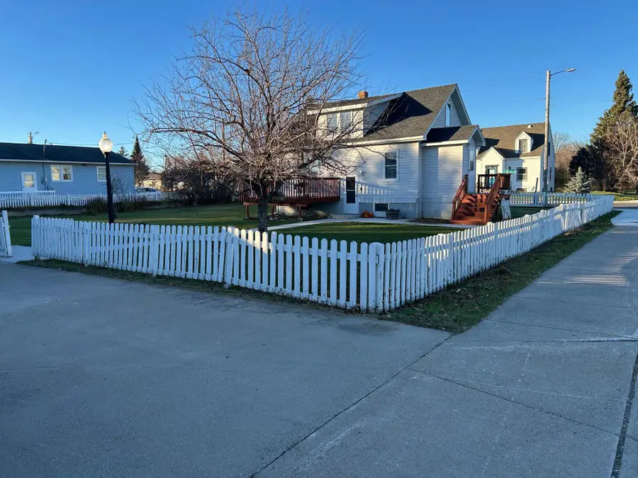 517 1st Street Ne, Deer River, MN 56636 - Image #2