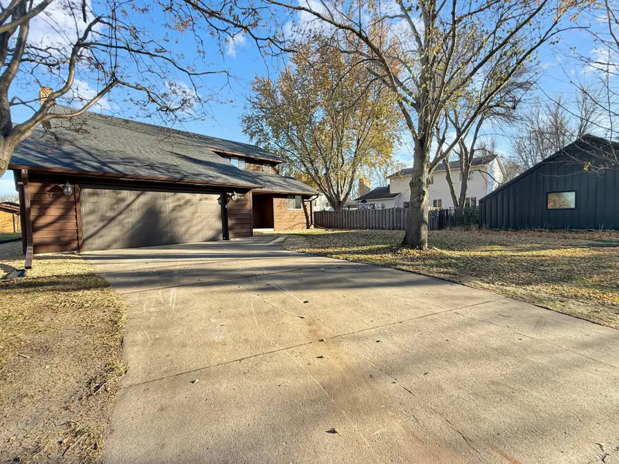 2939 Maple Street N, Fargo, ND 58102 - Image #2