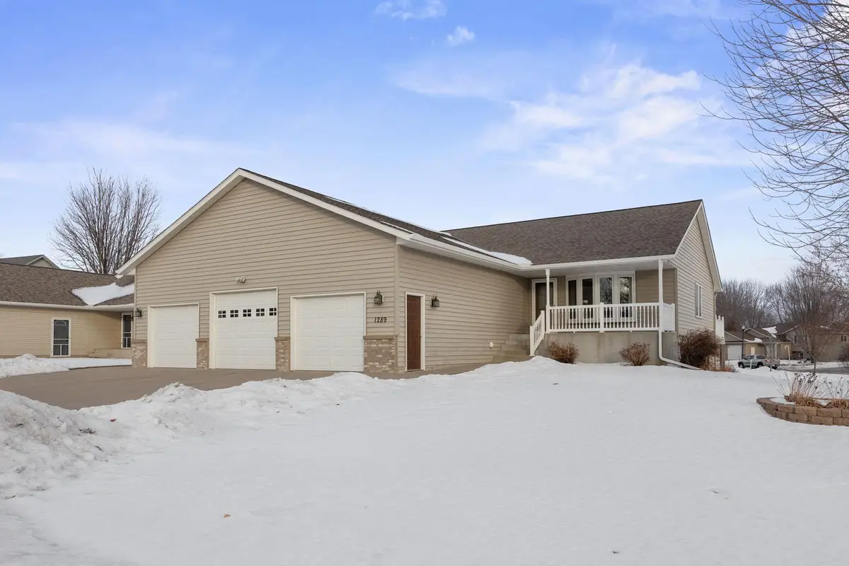 1289 Sunburst Way Se, Hutchinson, MN 55350 - Image #1