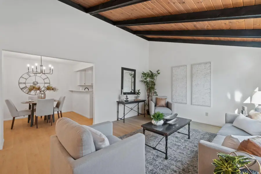 6384 Saint Johns Drive, Eden Prairie, MN 55346 - Image #3