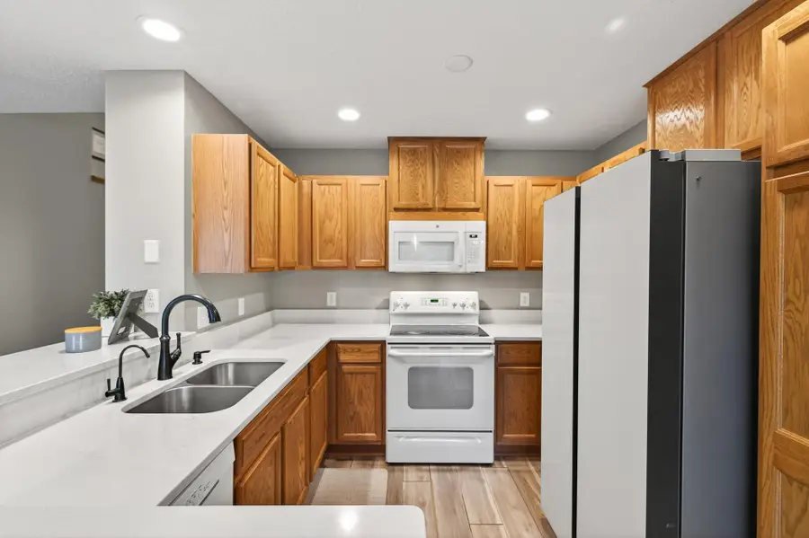 17700 71st Avenue N, Maple Grove, MN 55311 - Image #3