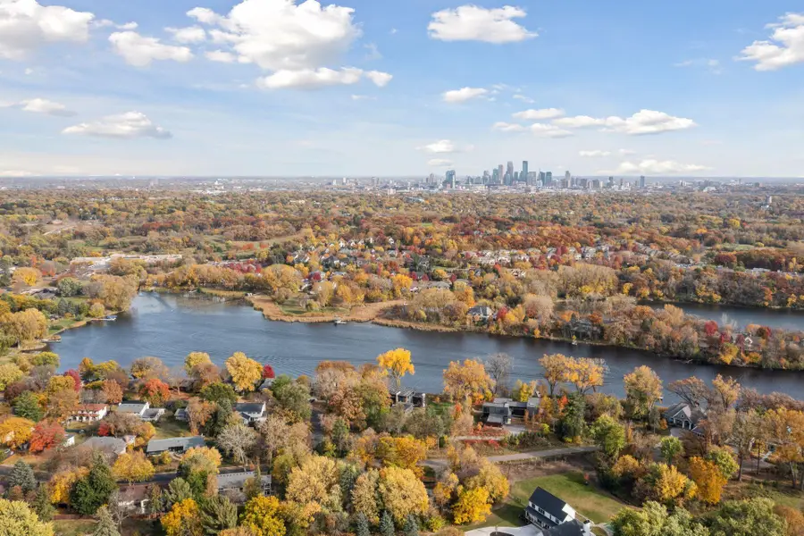 1325 Spring Valley Road, Minneapolis, MN 55422 - Image #2