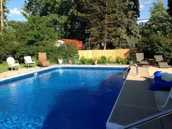 10647 Washington Boulevard Ne, Minneapolis, MN 55434