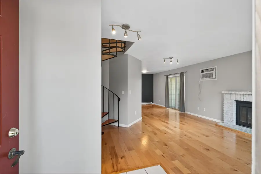 2010 Ridge Drive #11, Saint Louis Park, MN 55416 - Image #3