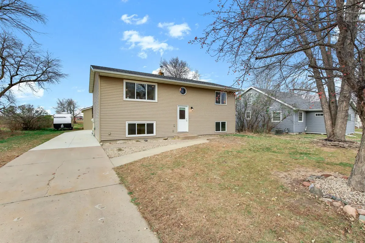 8600 1st Avenue W, Clear Lake, MN 55319 - Image #1