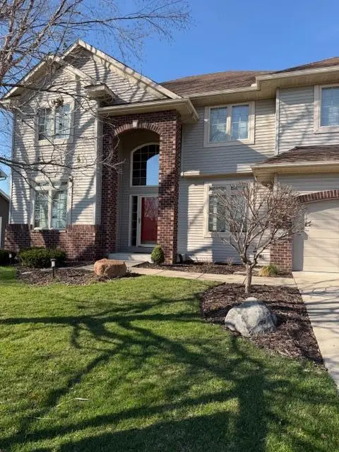 1805 Creek Lane, Northfield, MN 55057