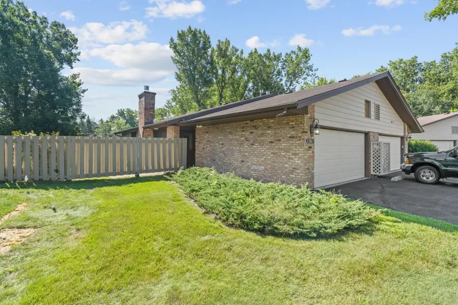 1164 Xene Lane N, Minneapolis, MN 55447 - Image #2