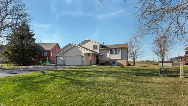 9165 Fieldcrest Circle, Monticello, MN 55362