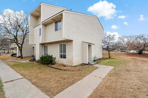 7910 Yates Avenue N, Minneapolis, MN 55443