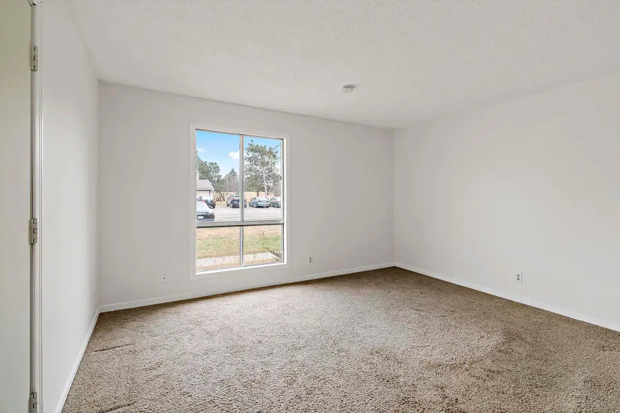 7910 Yates Avenue N, Minneapolis, MN 55443 - Image #3