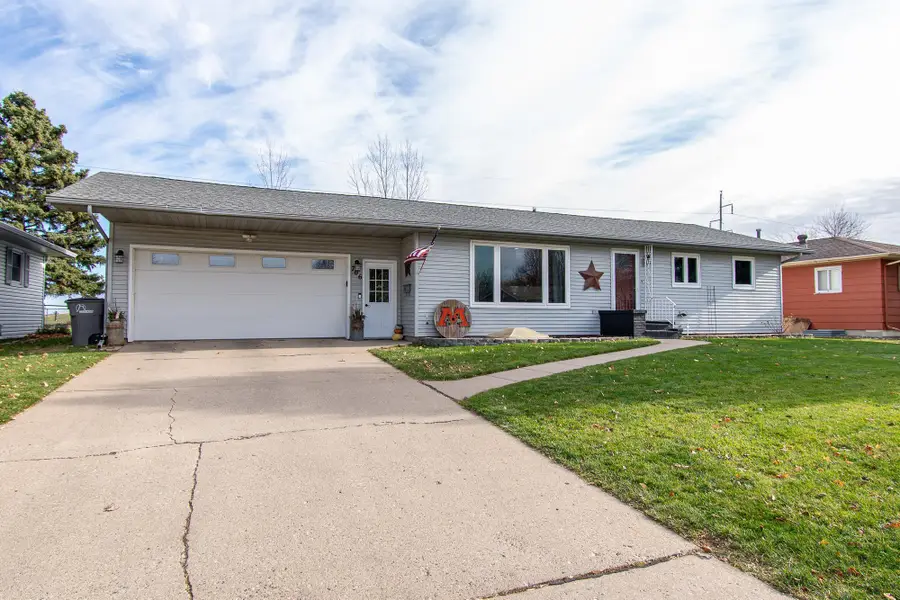 706 Rensvold Boulevard, Moorhead, MN 56560 - Image #2