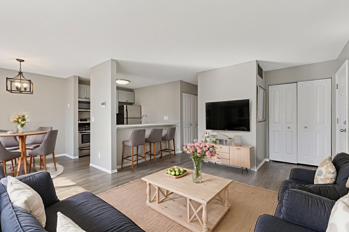 6034 72nd Lane N, Minneapolis, MN 55429 - Image #1