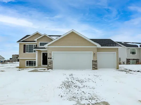 877 Yellowcrest Street Sw, Delano, MN 55328