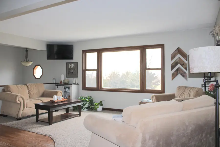 13657 180th Street, Hutchinson, MN 55350 - Image #2