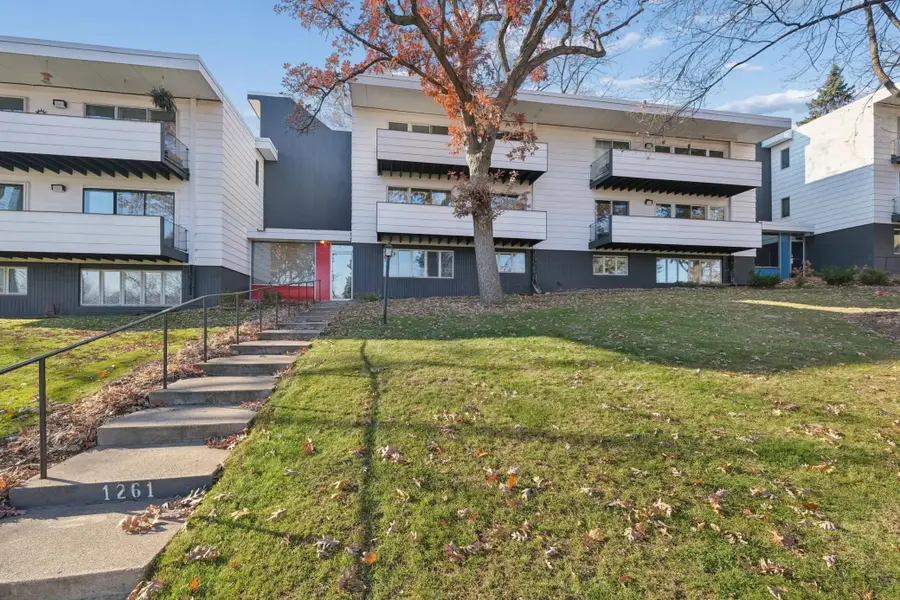 1261 Cleveland Avenue N #2A, Saint Paul, MN 55108 - Image #2