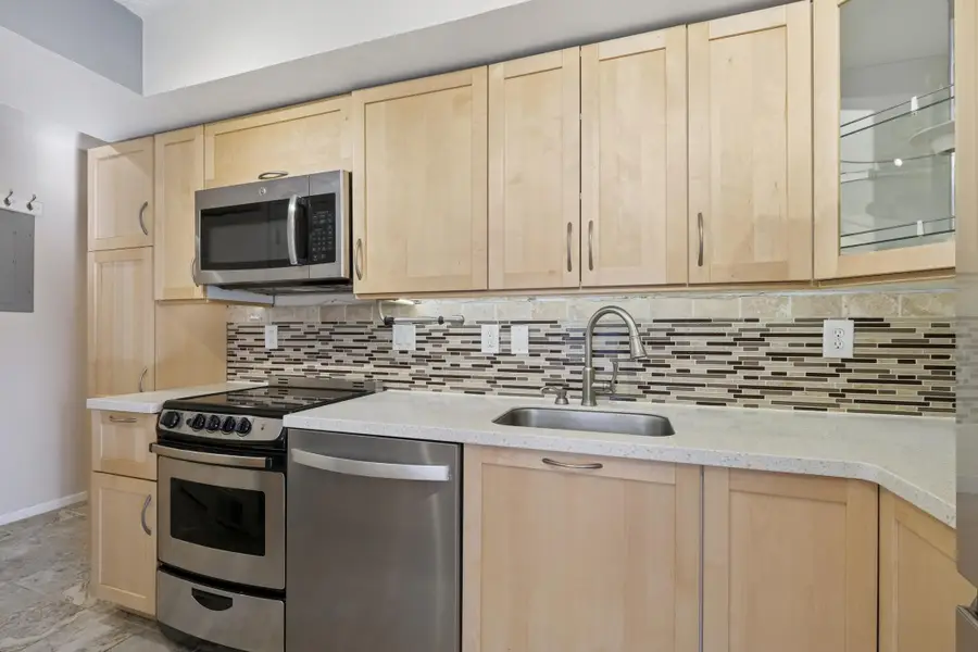 1261 Cleveland Avenue N #2A, Saint Paul, MN 55108 - Image #3