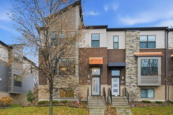 4035 River Valley Way, Saint Paul, MN 55122