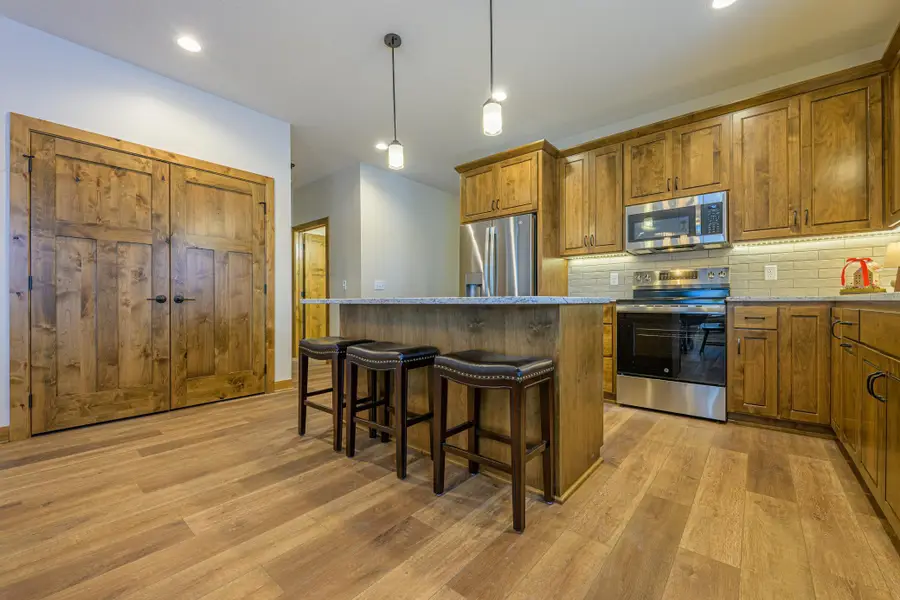 1332 Bradford Street Se, Hutchinson, MN 55350 - Image #3