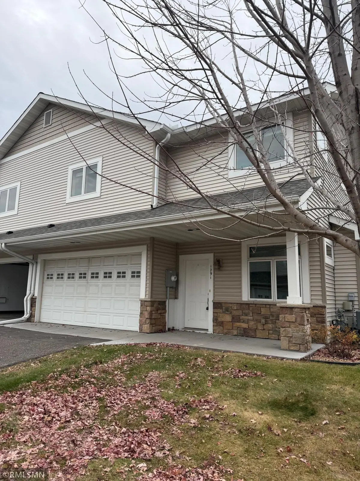 1291 County Road D Circle E, Saint Paul, MN 55109 - Image #1