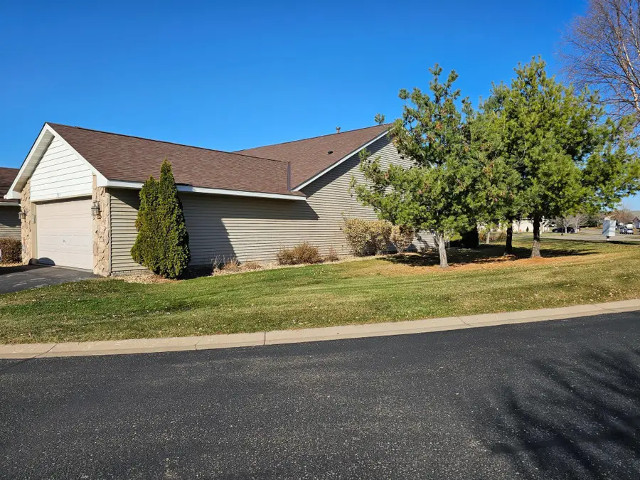 75 Crown Pointe Curve, Hudson, WI 54016 - #3