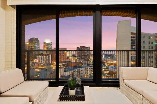 1201 Yale Place #1608, Minneapolis, MN 55403