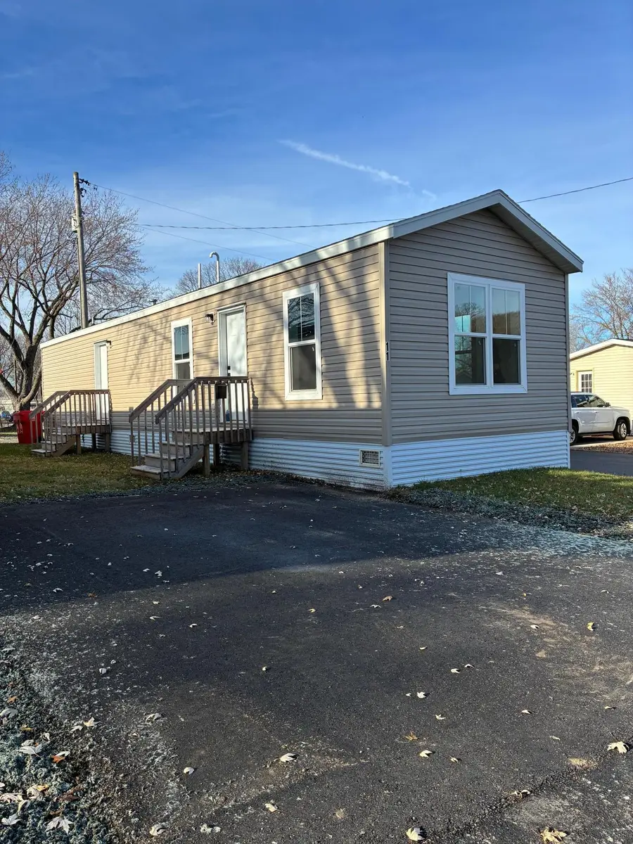 739 55th Street Ne #11, Rochester, MN 55906 - Image #2
