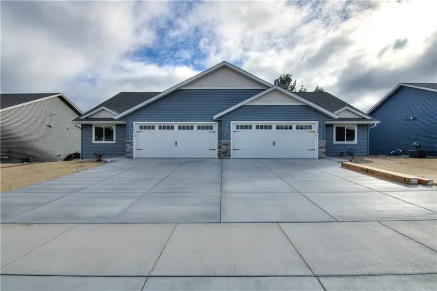 232 S Chestnut Street, Ellsworth, WI 54011 - #2