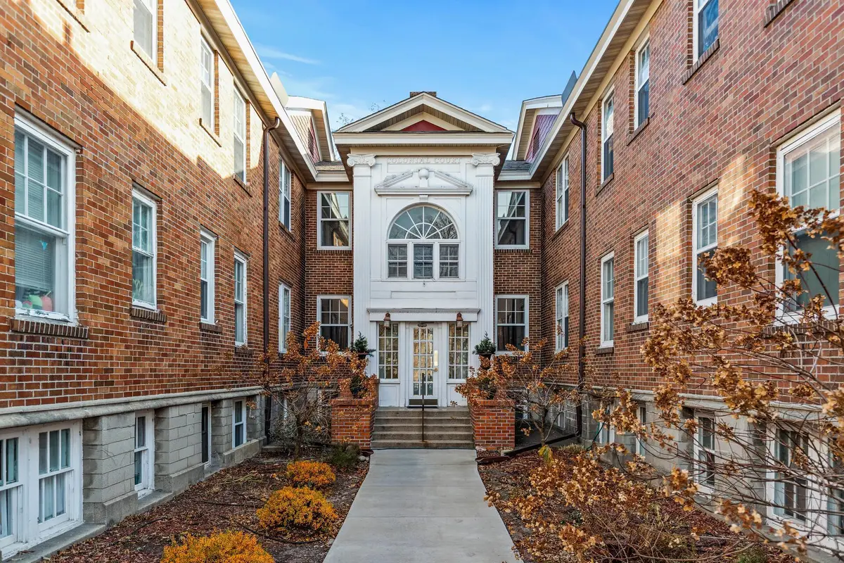 3909 Aldrich Avenue S #3, Minneapolis, MN 55409 - Image #1