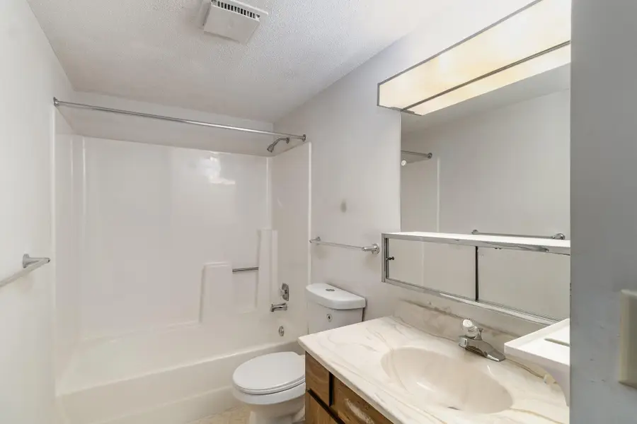 4482 Victoria Street N, Saint Paul, MN 55126 - Image #3