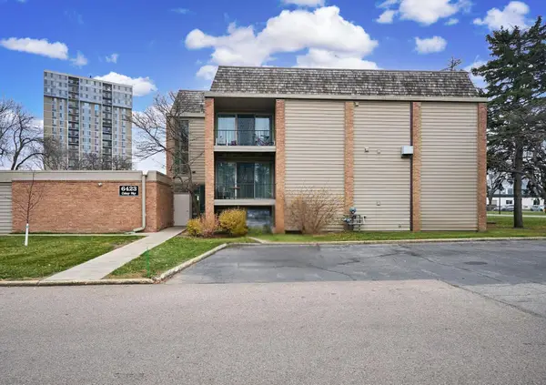 6423 Colony Way #2G, Minneapolis, MN 55435