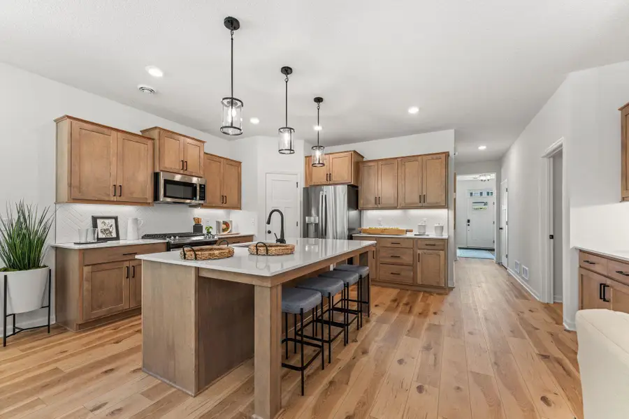 8208 Haywood Drive, Lino Lakes, MN 55014 - Image #3