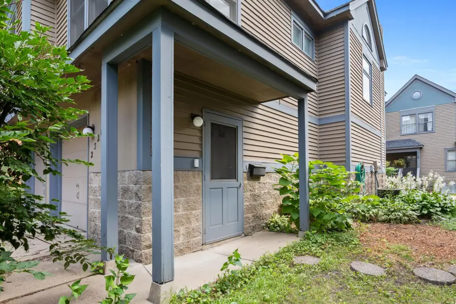 2321 Pillsbury Avenue S, Minneapolis, MN 55404 - Image #2