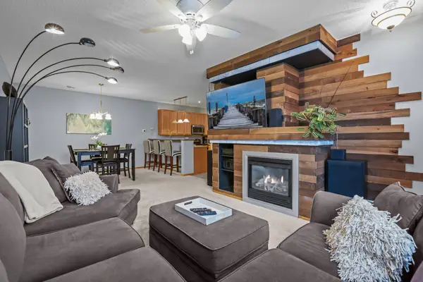 608 Tamarack Trail #906, Farmington, MN 55024