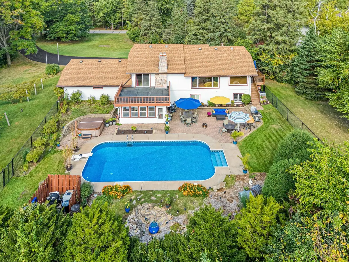 10 Hay Camp Road, North Oaks, MN 55127 - #1