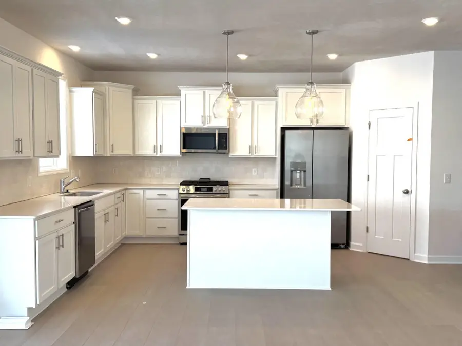 20326 Gadget Circle, Lakeville, MN 55044 - Image #2