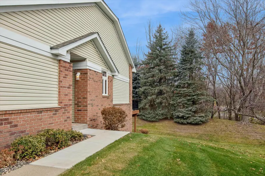 13135 Gamma Way, Apple Valley, MN 55124 - Image #2