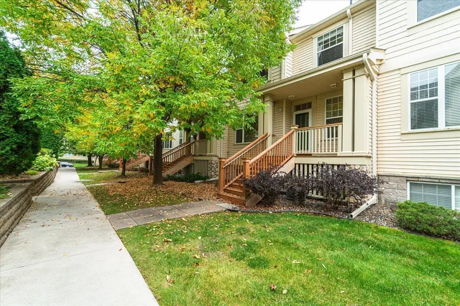 13888 52nd Avenue N, Plymouth, MN 55446 - Image #3