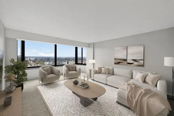 207 5th Avenue Sw #902, Rochester, MN 55902