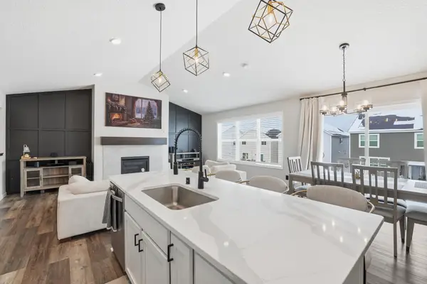 6886 102nd Street S, Cottage Grove, MN 55016