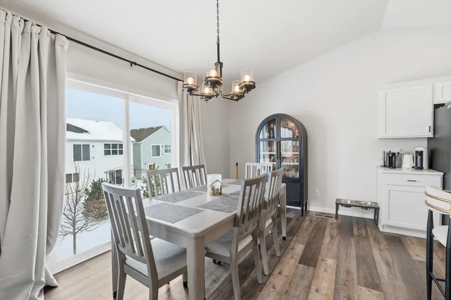 6886 102nd Street S, Cottage Grove, MN 55016 - #2