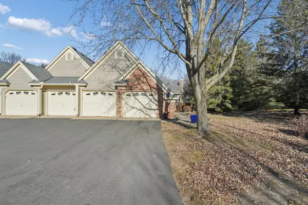 1602 Wexford Way, Saint Paul, MN 55125