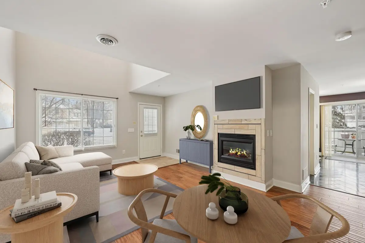 8909 Peep O Day Trail, Eden Prairie, MN 55347 - Image #1