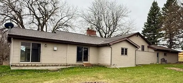 45722 County Road 15, Windom, MN 56101 - Image #3