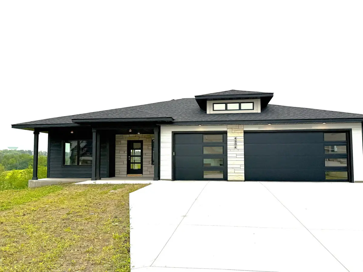 4904 Noble Drive Nw, Rochester, MN 55901 - #1