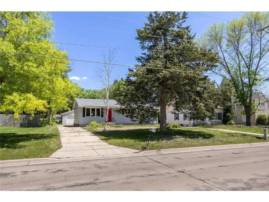 1605 4th Street Sw, Austin, MN 55912 - #2