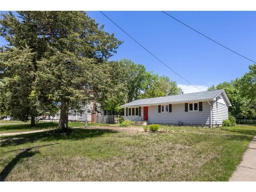 1605 4th Street Sw, Austin, MN 55912 - #3