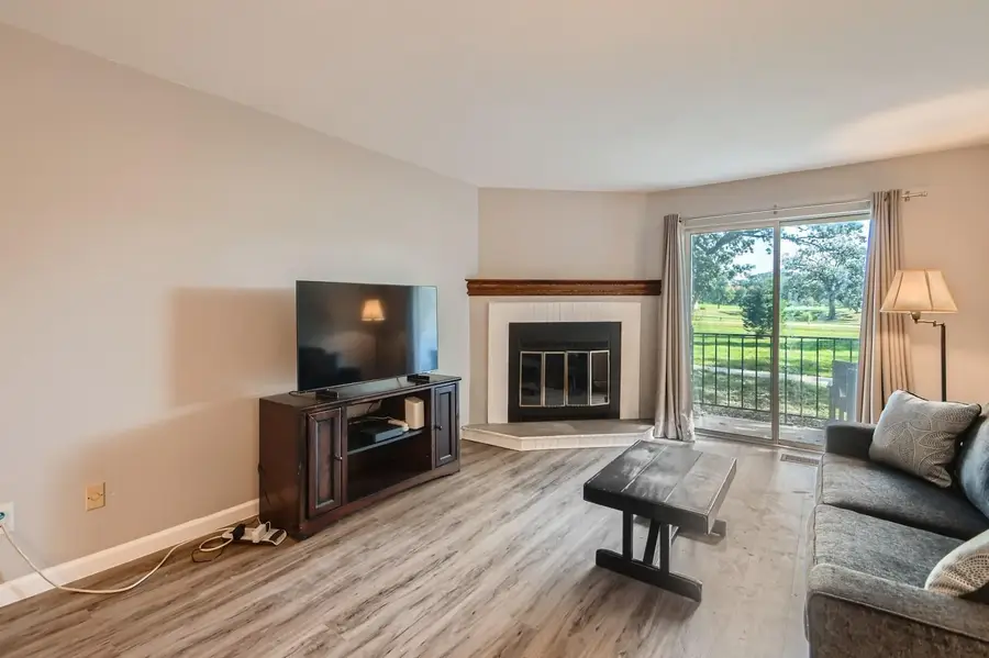 1713 Fulham Street #F, Saint Paul, MN 55113 - Image #2