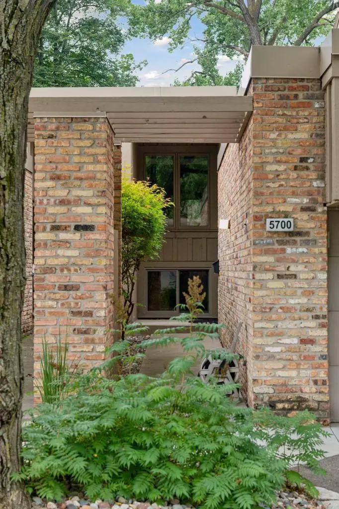 5700 Duncan Lane, Minneapolis, MN 55436 - Image #2