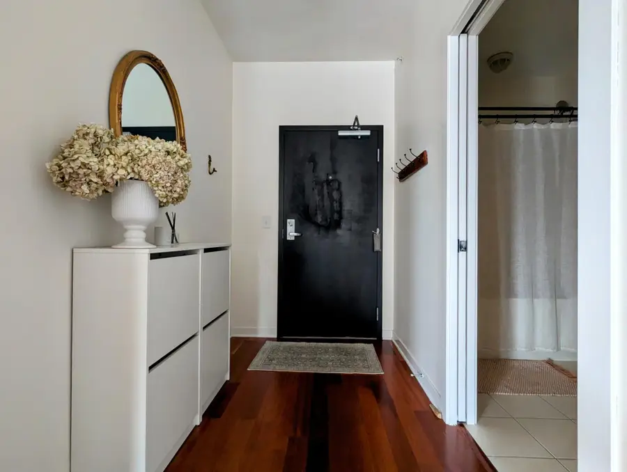 15 E Franklin Avenue #301, Minneapolis, MN 55404 - Image #2