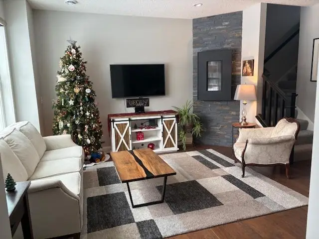 8406 Jonquil Lane N, Maple Grove, MN 55369 - Image #3